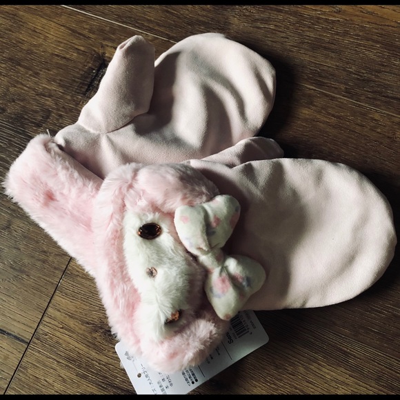 MY MELODY-RARE, Imported (NWT) Women’s Soft Mittens - Picture 10 of 11